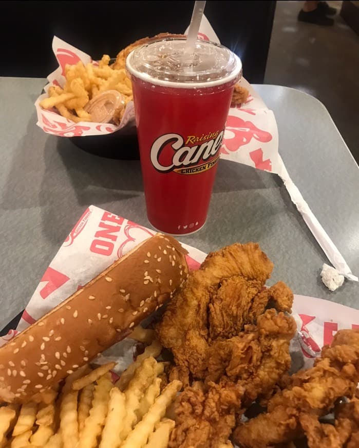 Restaurants Raising Cane'sChicken Fingers