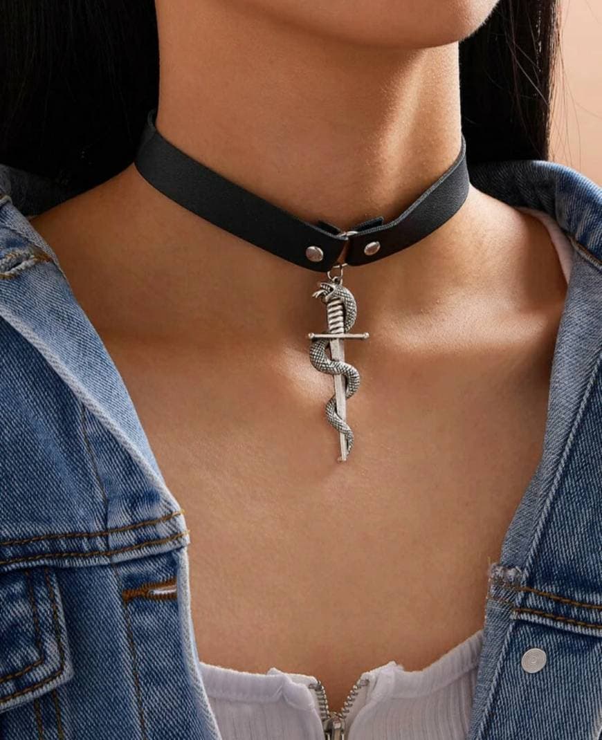 Product Choker serpiente y espada