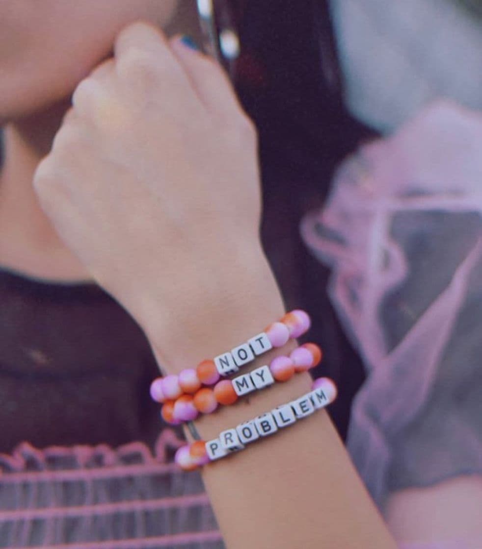 Product Pulseras “Not my problem”