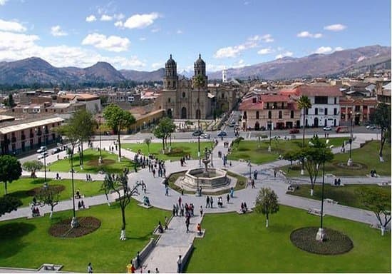 Place Plaza De Armas Cajamarca