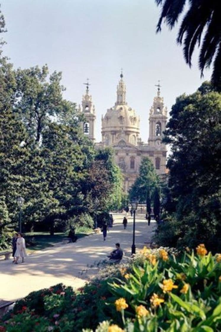 Place Jardim da Estrela