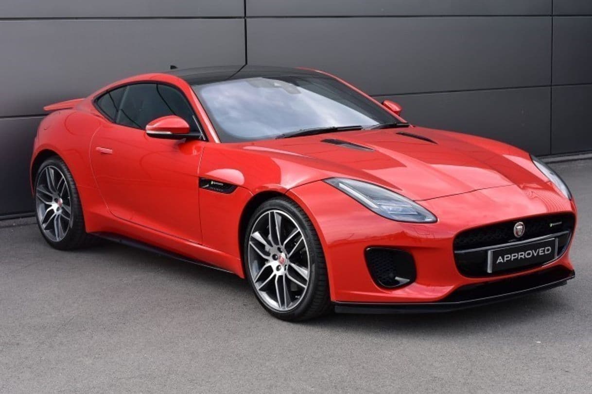 Producto 
JAGUAR F-TYPE 2.0 R-DYNAMIC