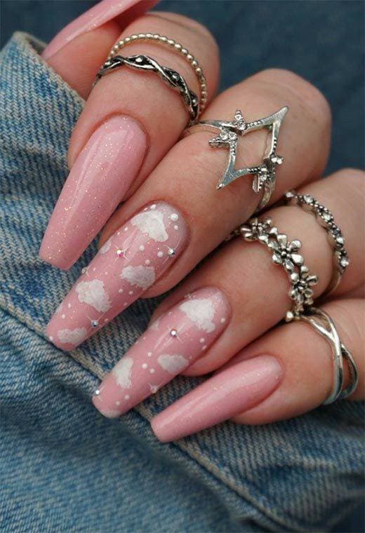 Fashion Nails com nuvens