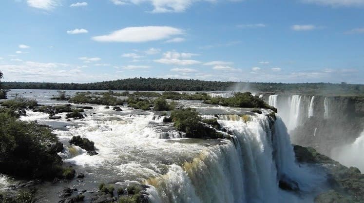 Fashion Cataratas do Iguaçu 🌊💧🌲