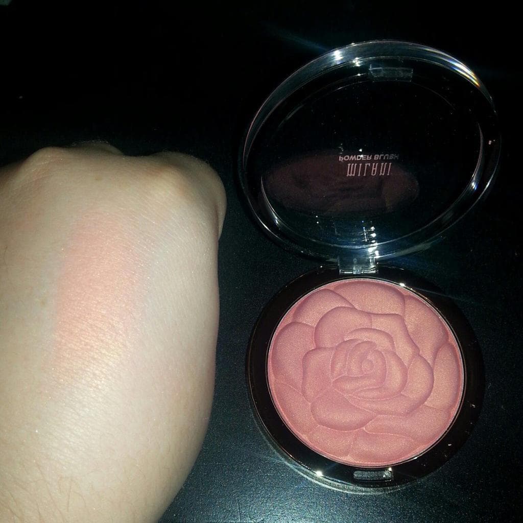 Product Blush milani 11