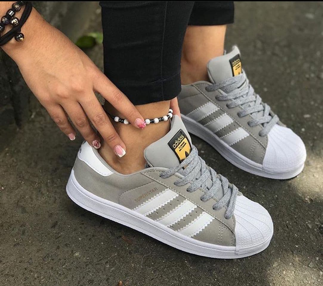 Moda Adidas superstar cinza 