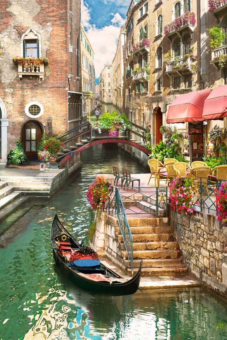 Place Venecia