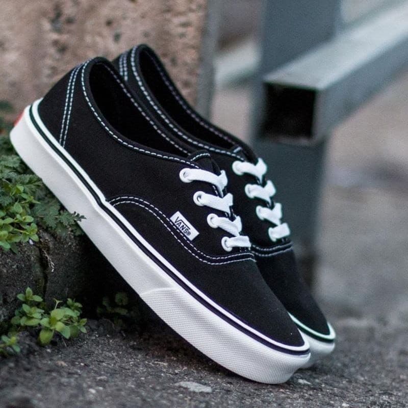 Product Vans Authentic, Zapatillas de Tela Unisex, Negro