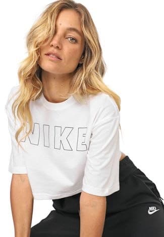 Moda Nike Sportswear
Camiseta Cropped Nike Sportswear W Nsw Air B