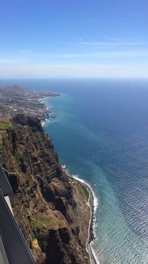 Place Cabo Girão