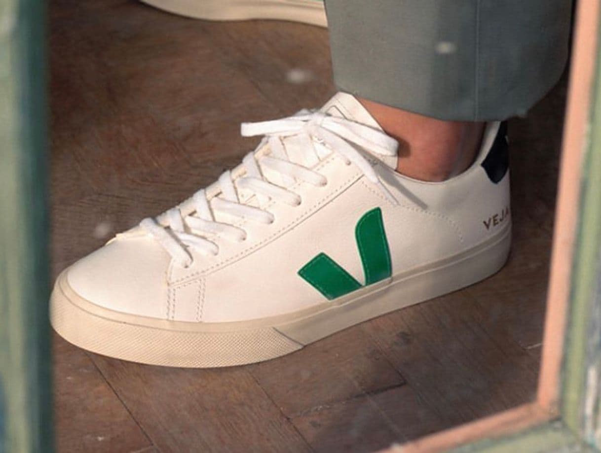 Product Veja V-12 Leather Sneaker Extra White