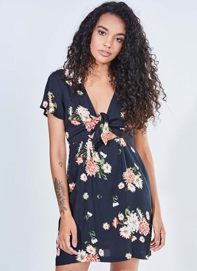 Producto VESTIDO CURTO FLORAL COM AMARRAÇÃO