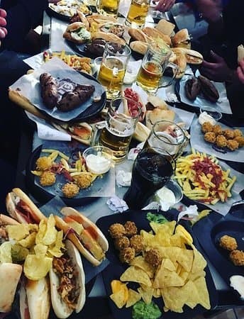 Restaurantes 100 Montaditos - Cervecería