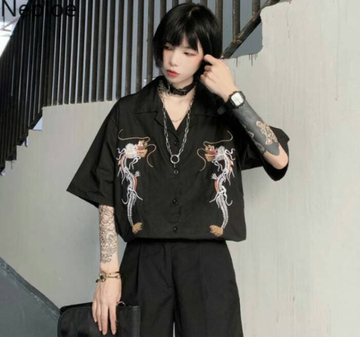 Fashion Camisa Punk con dragónes color negro Harajuku