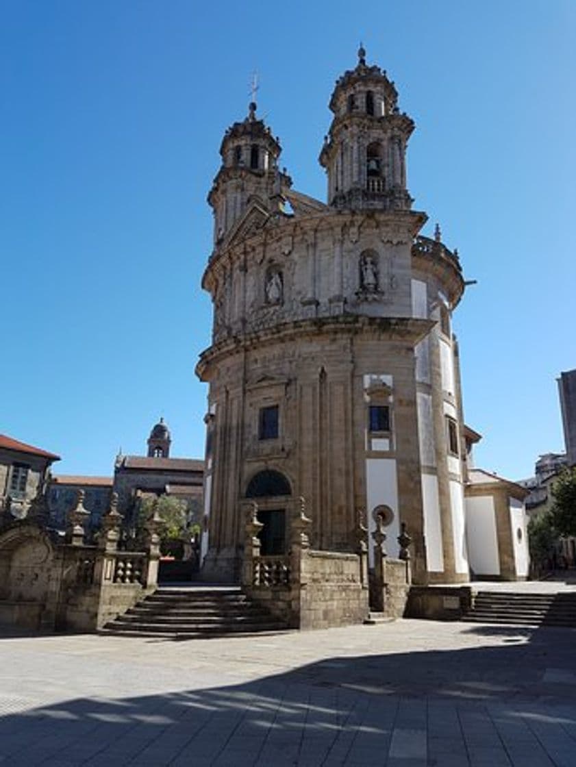 Place Iglesia de la Virgen Peregrina