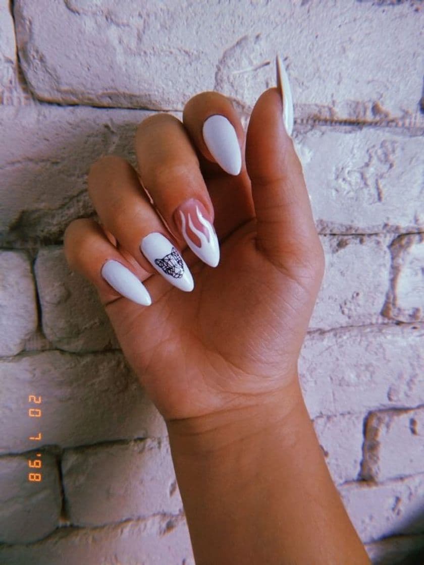 Fashion nails 