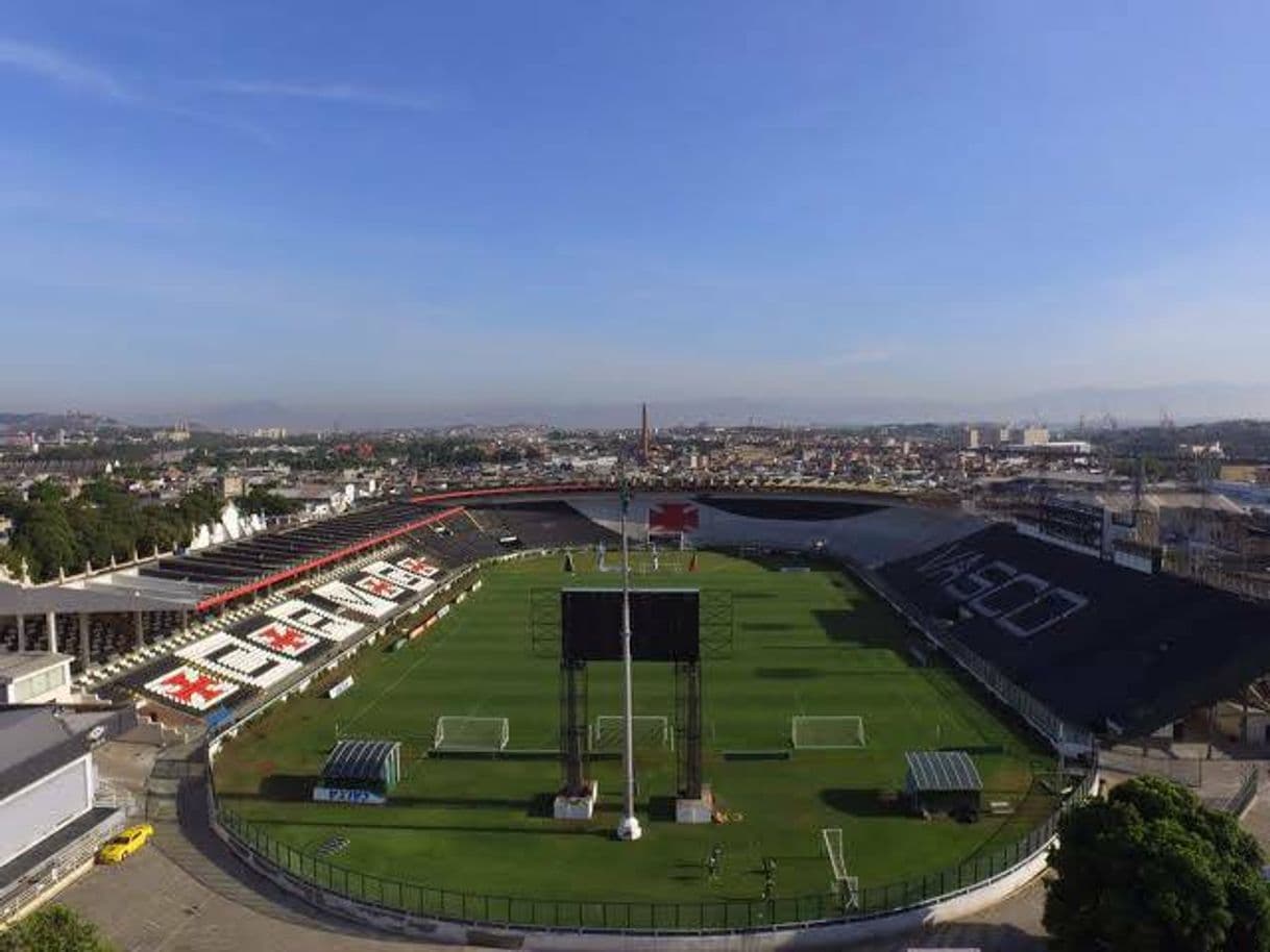 Lugar São Januário Stadium