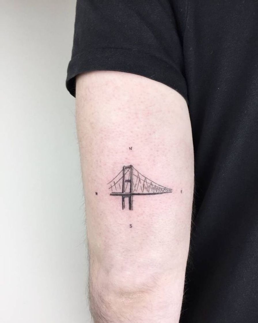 Moda Tattoo minimalist 