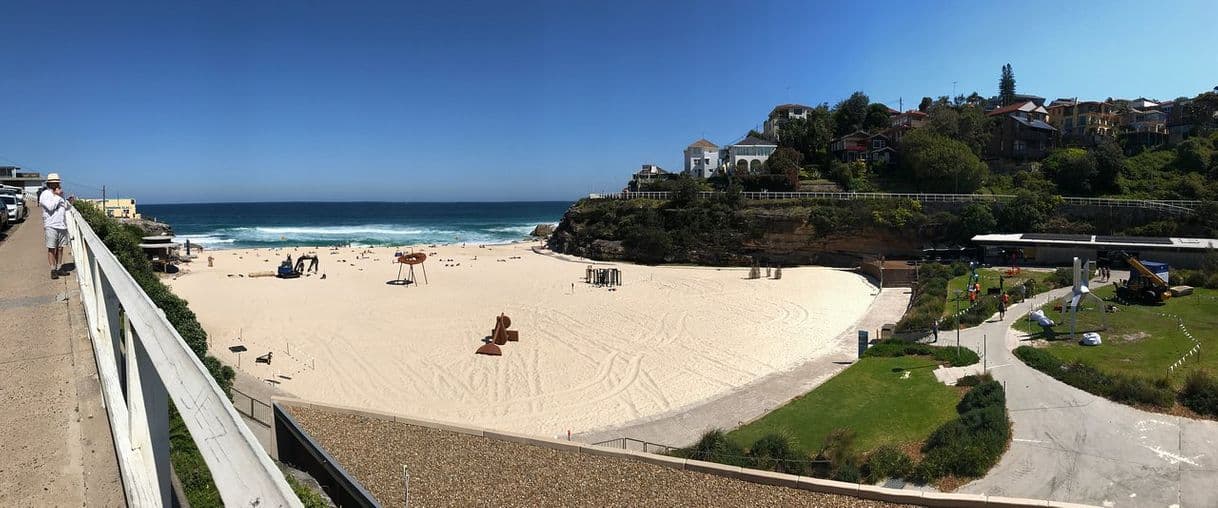 Lugar Tamarama Beach