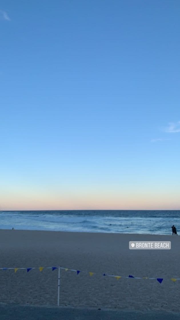 Lugar Bronte Beach