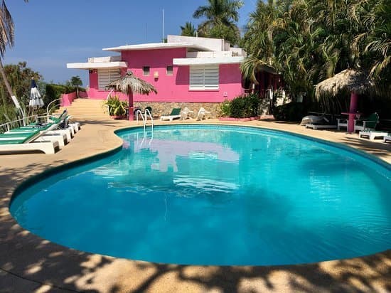 Place Los Flamingos Hotel