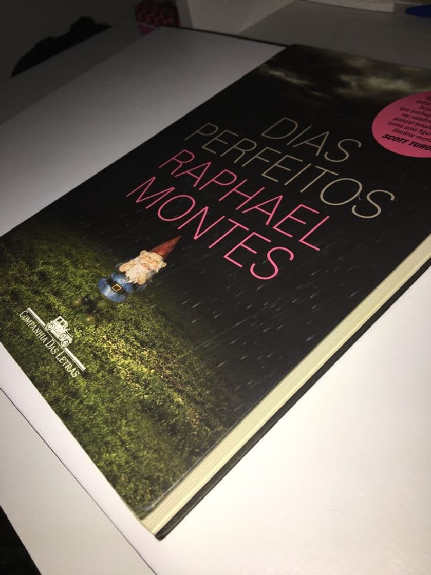 Libro Dias Perfeitos - Raphael Montes