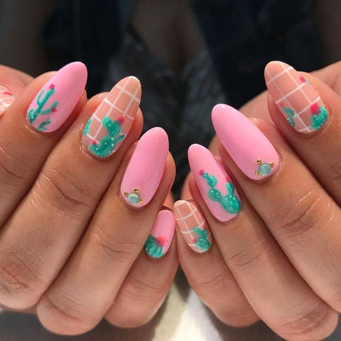 Moda Uñas color rosa con cactus ✨