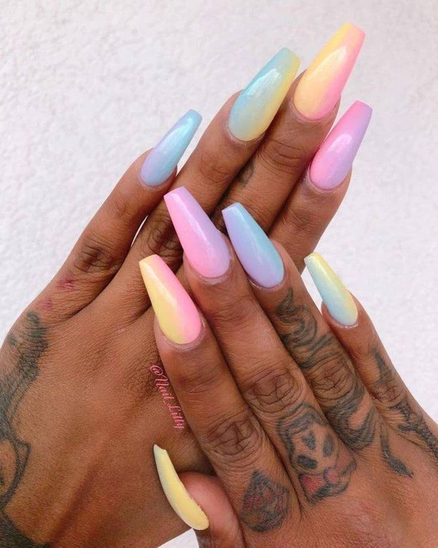 Fashion Uñas con tonos pastel en degradado ✨