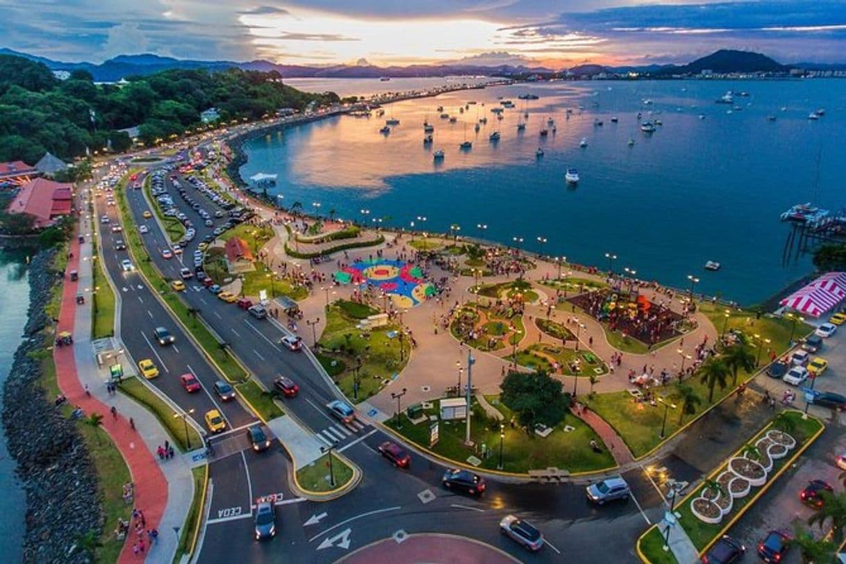 Lugar Parque Calzada De Amador