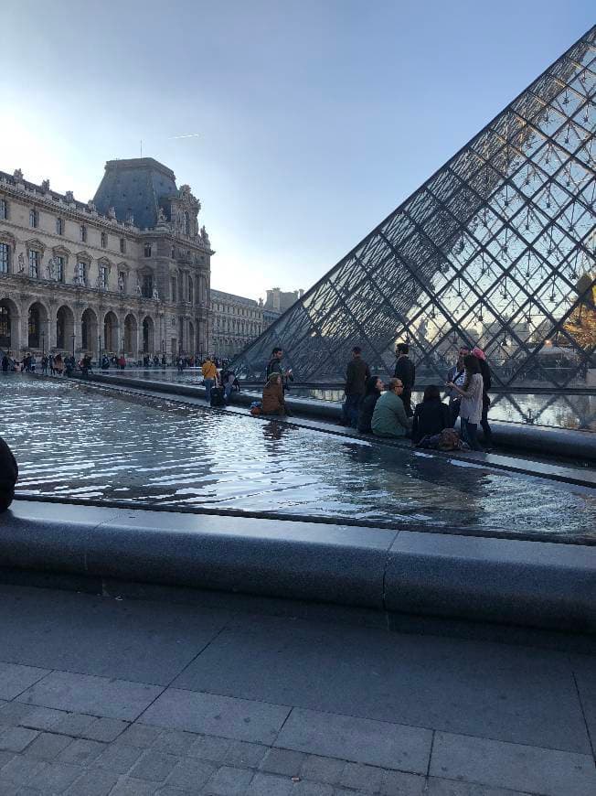 Lugar Museo del Louvre