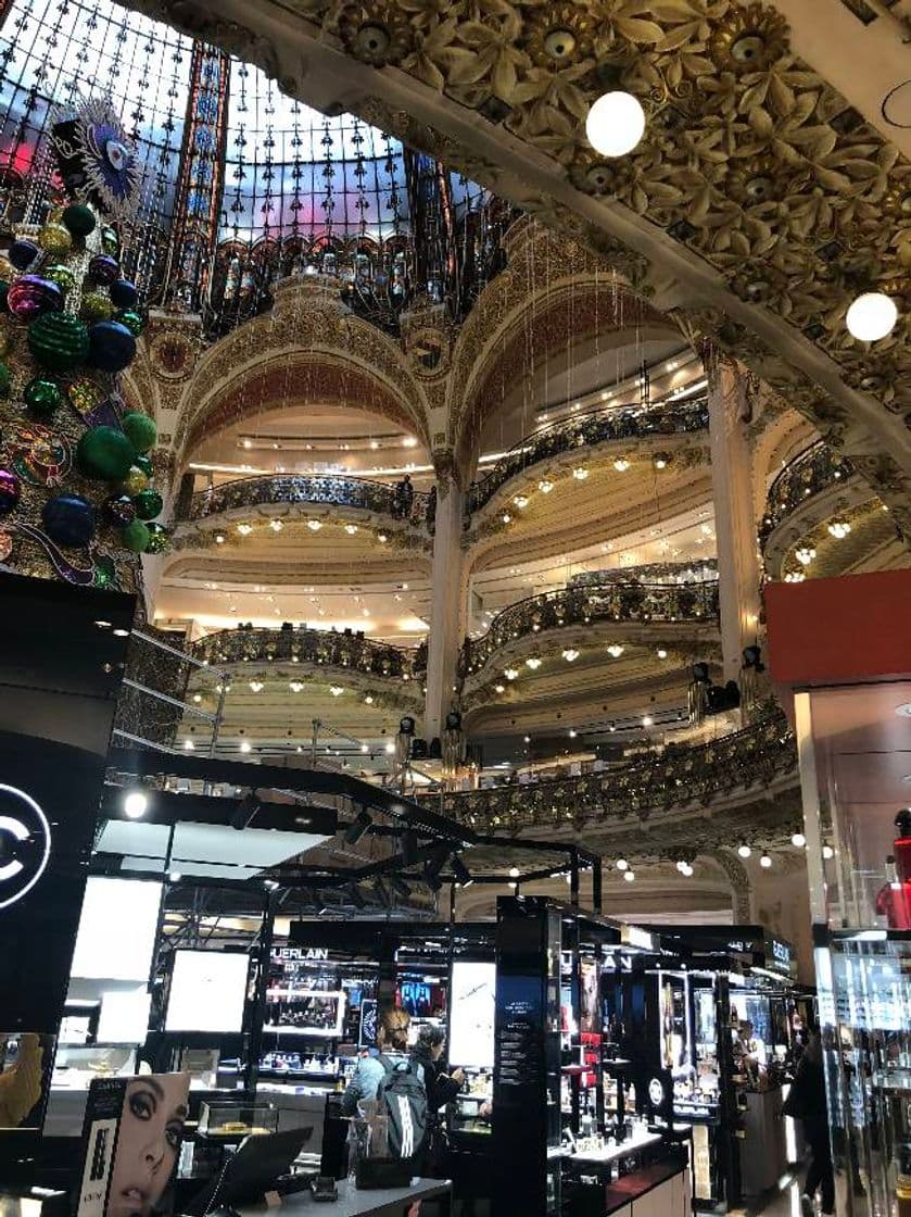 Lugar Galeries Lafayette Haussmann