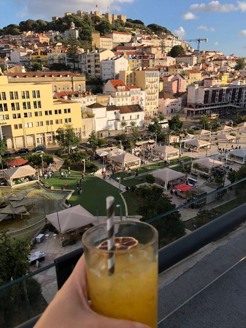 Moda Topo - Chic Rooftop Bar atop Martim Moniz in Lisbon - Portugal ...