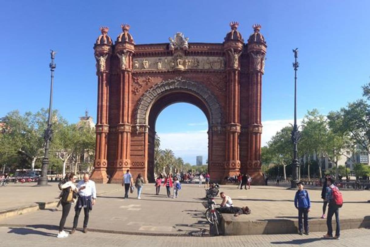 Lugar Arc de Triomf