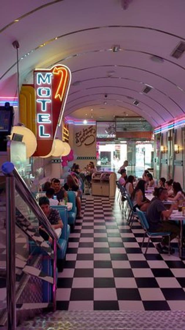 Restaurants Tommy Mel's