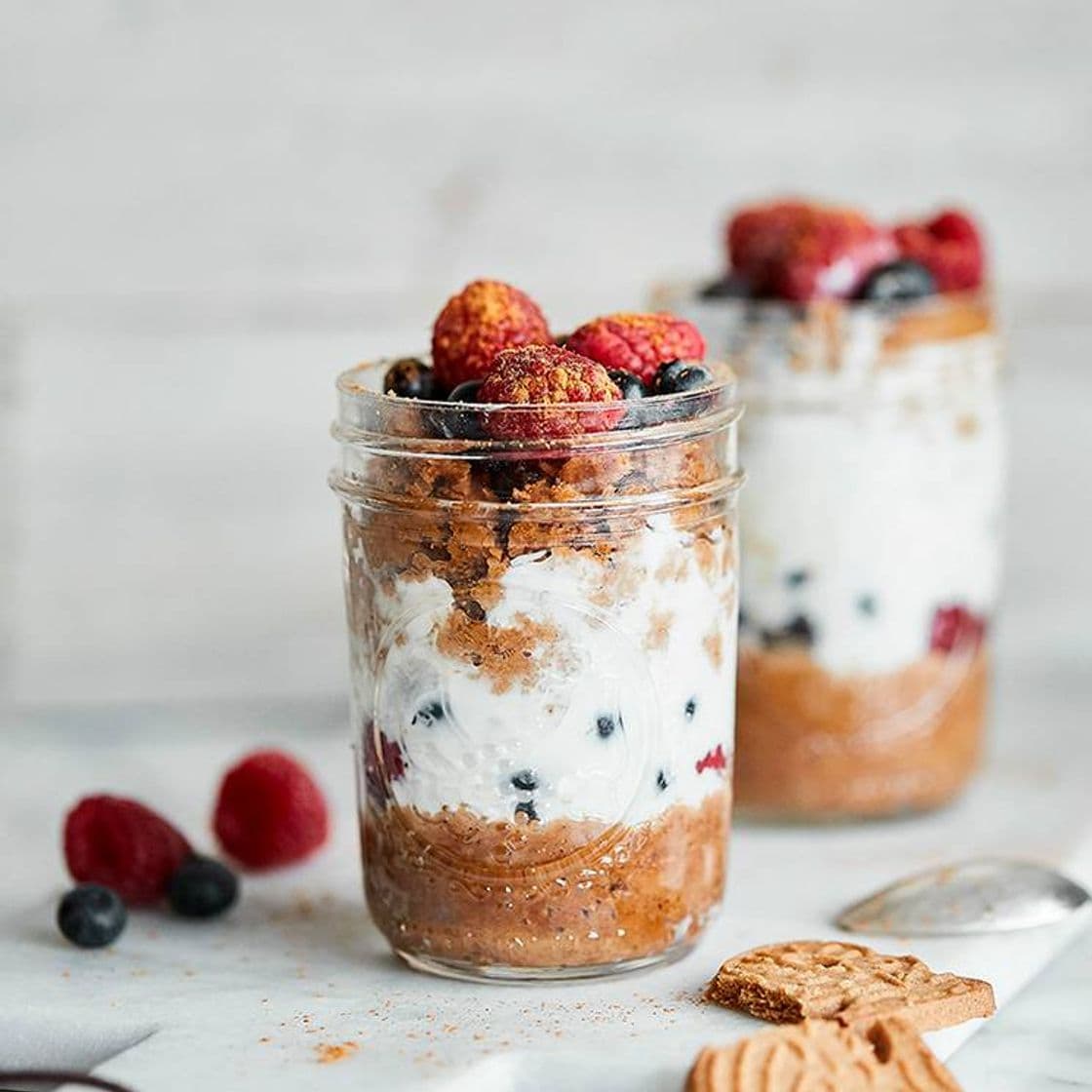 Fashion Tiramisú vegetariano con spéculoos y frutos rojos