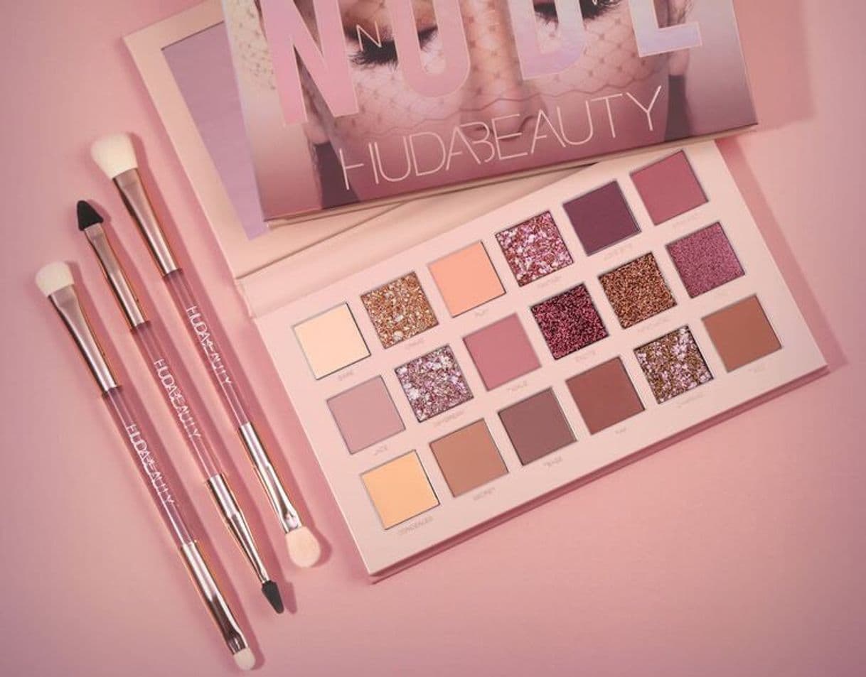 Fashion Paleta nude Huda beauty 