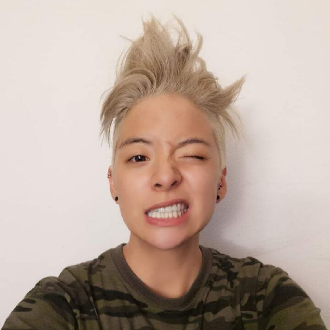 Fashion Amber Liu