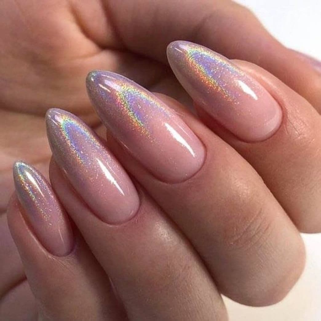 Moda Unhas nude + holográfica 