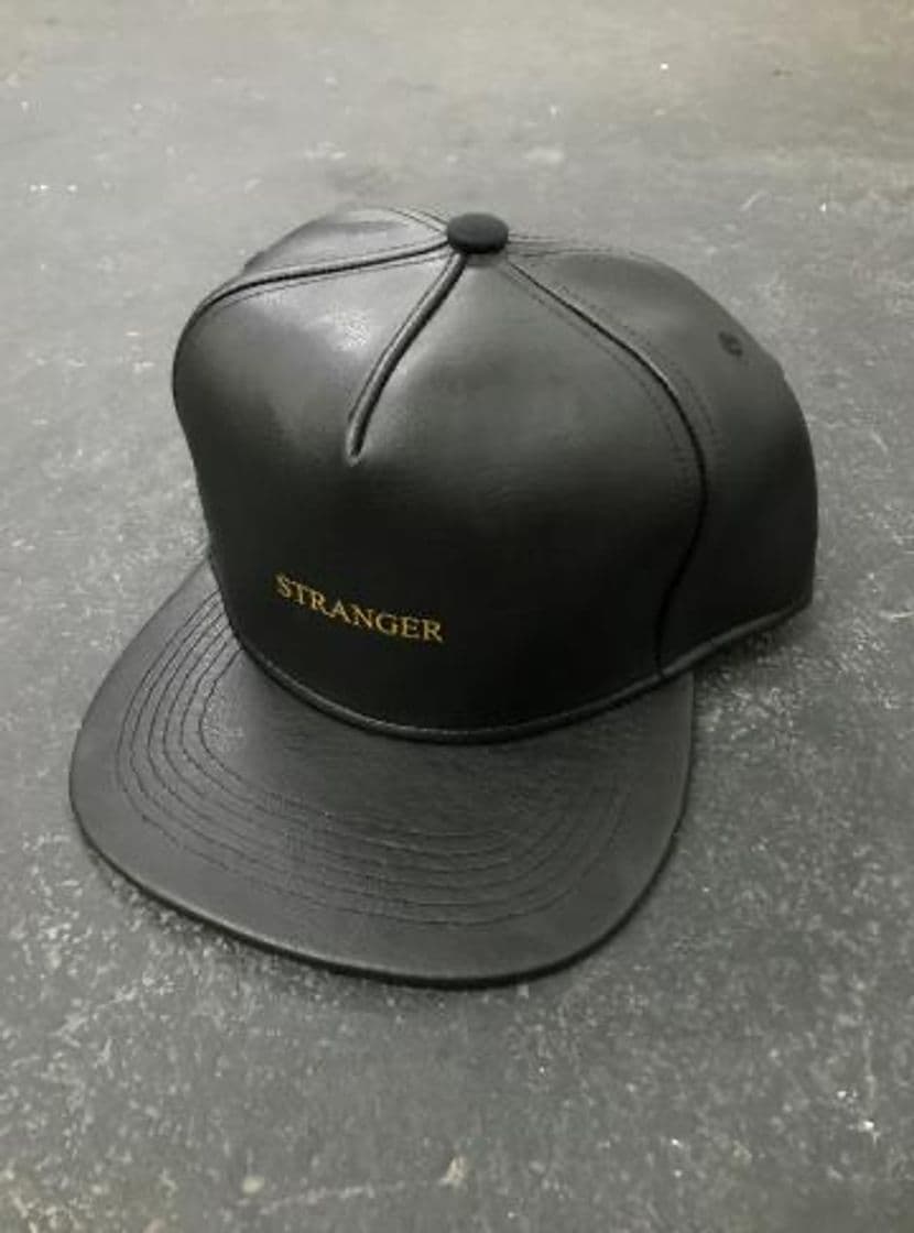 Product Boné Stranger Leather