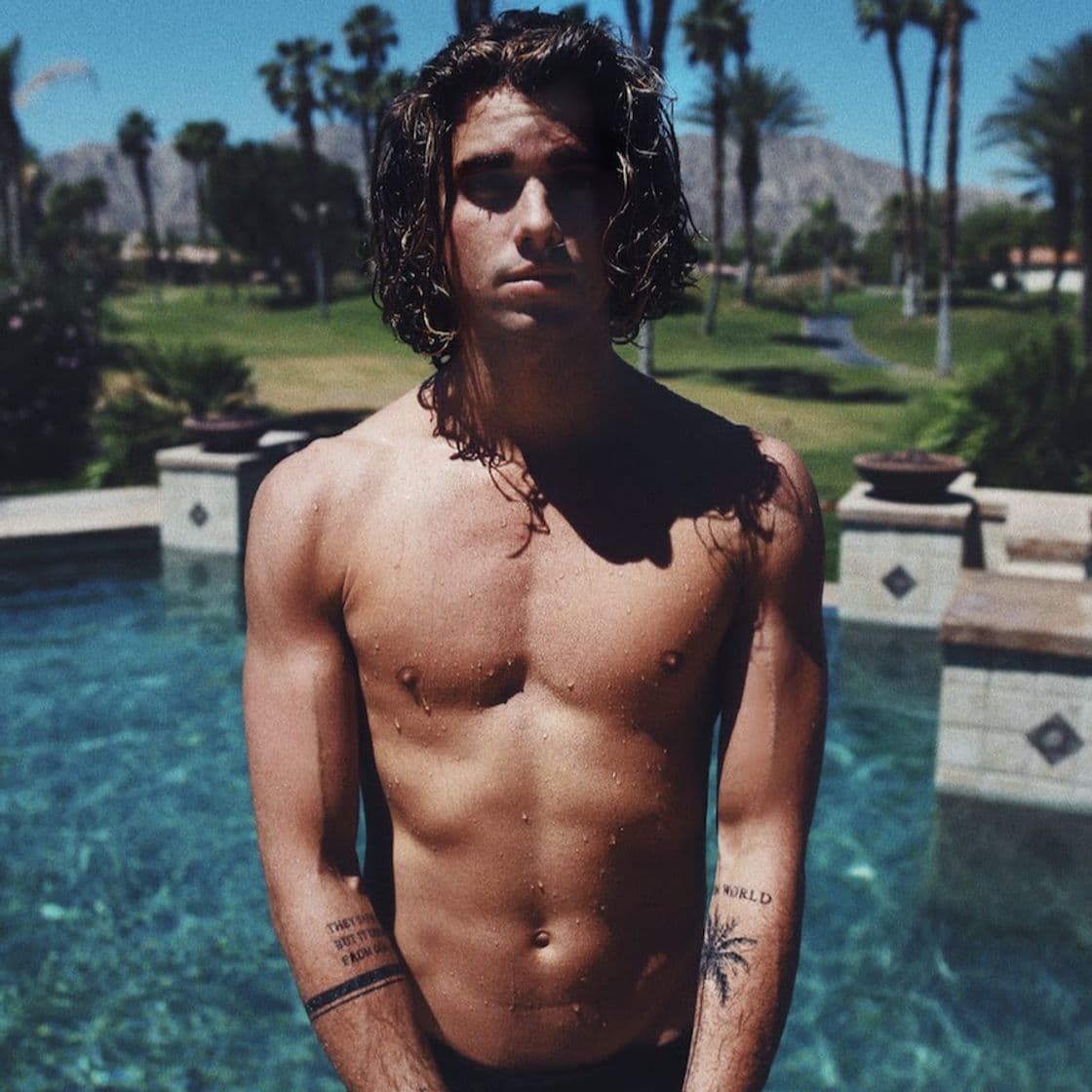 Moda Jay Alvarrez - YouTube