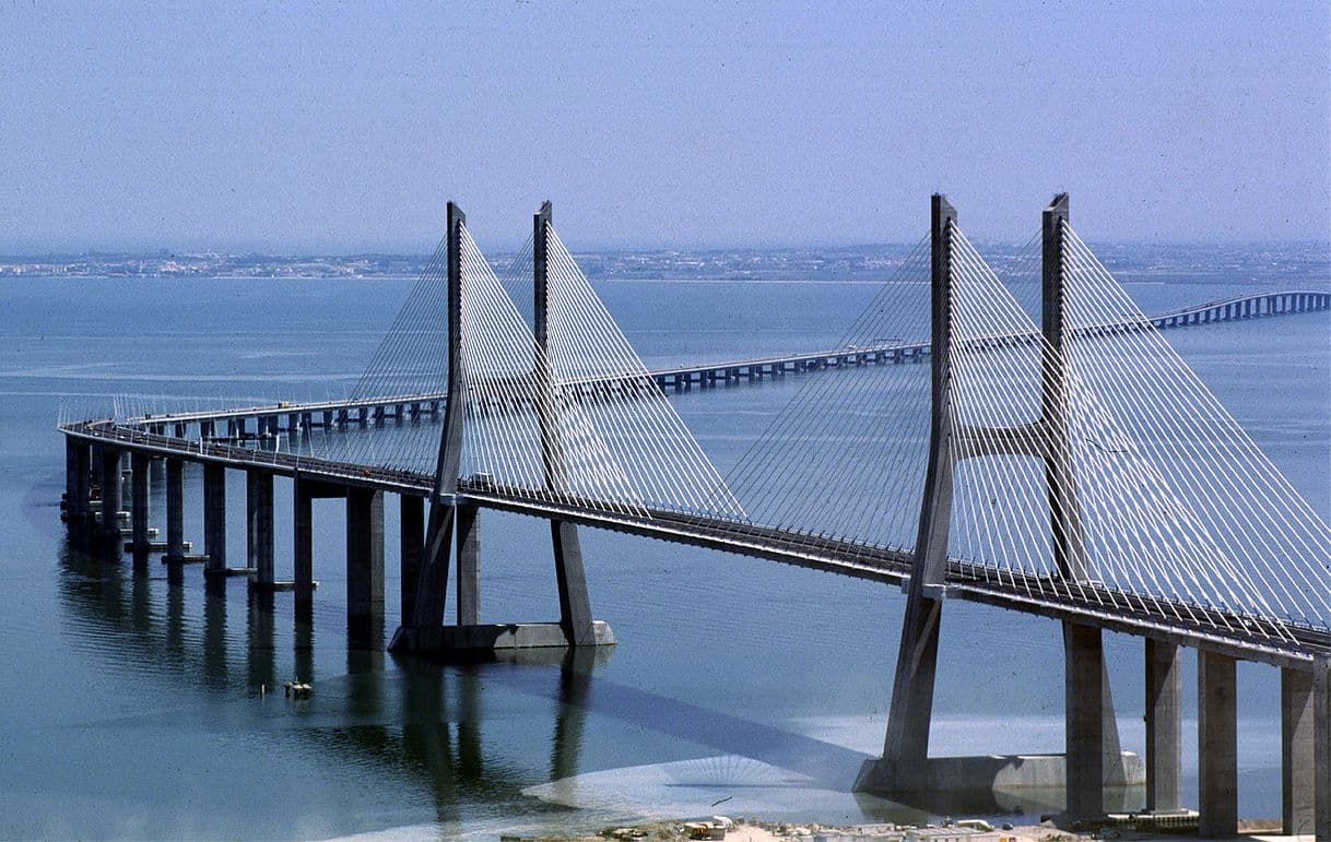 Place Puente Vasco da Gama