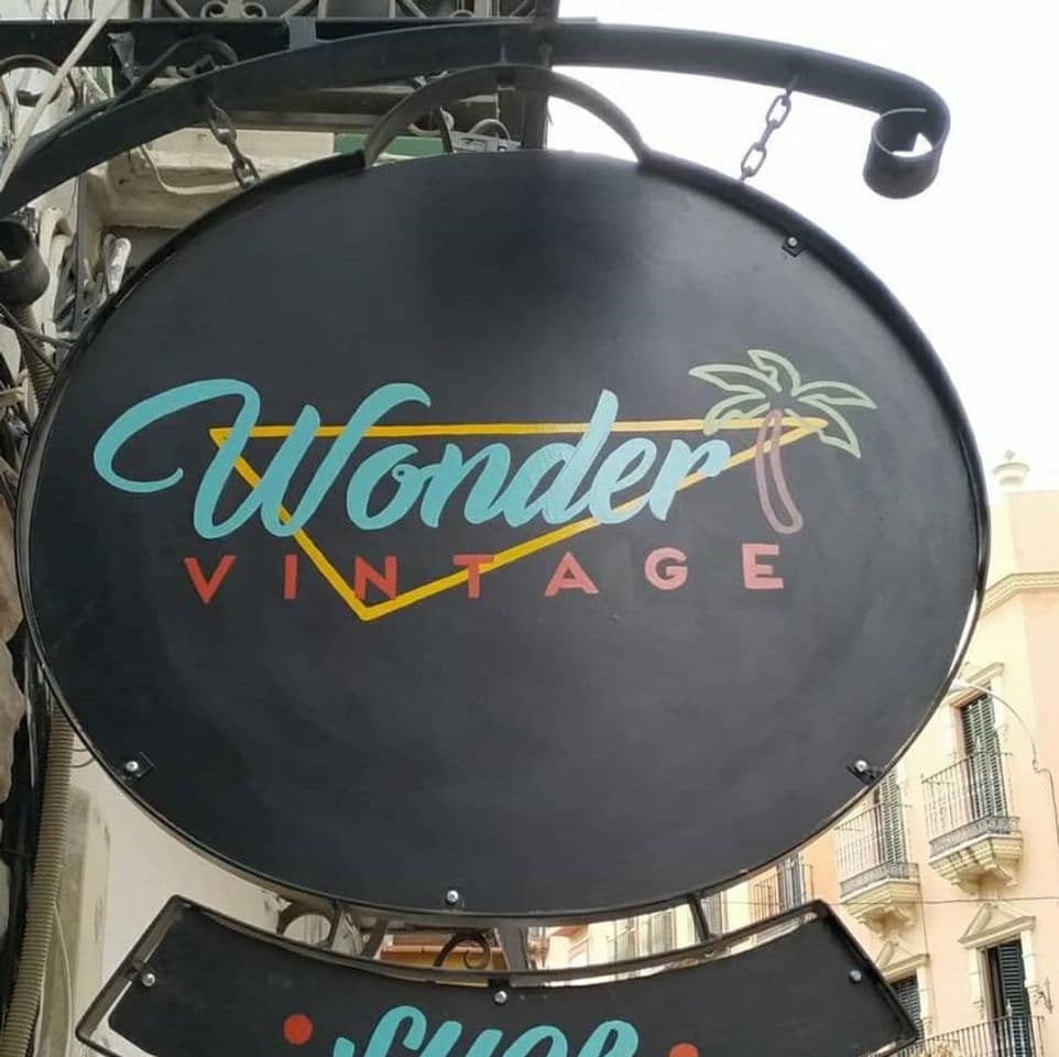 Lugar WONDER VINTAGE SEVILLA