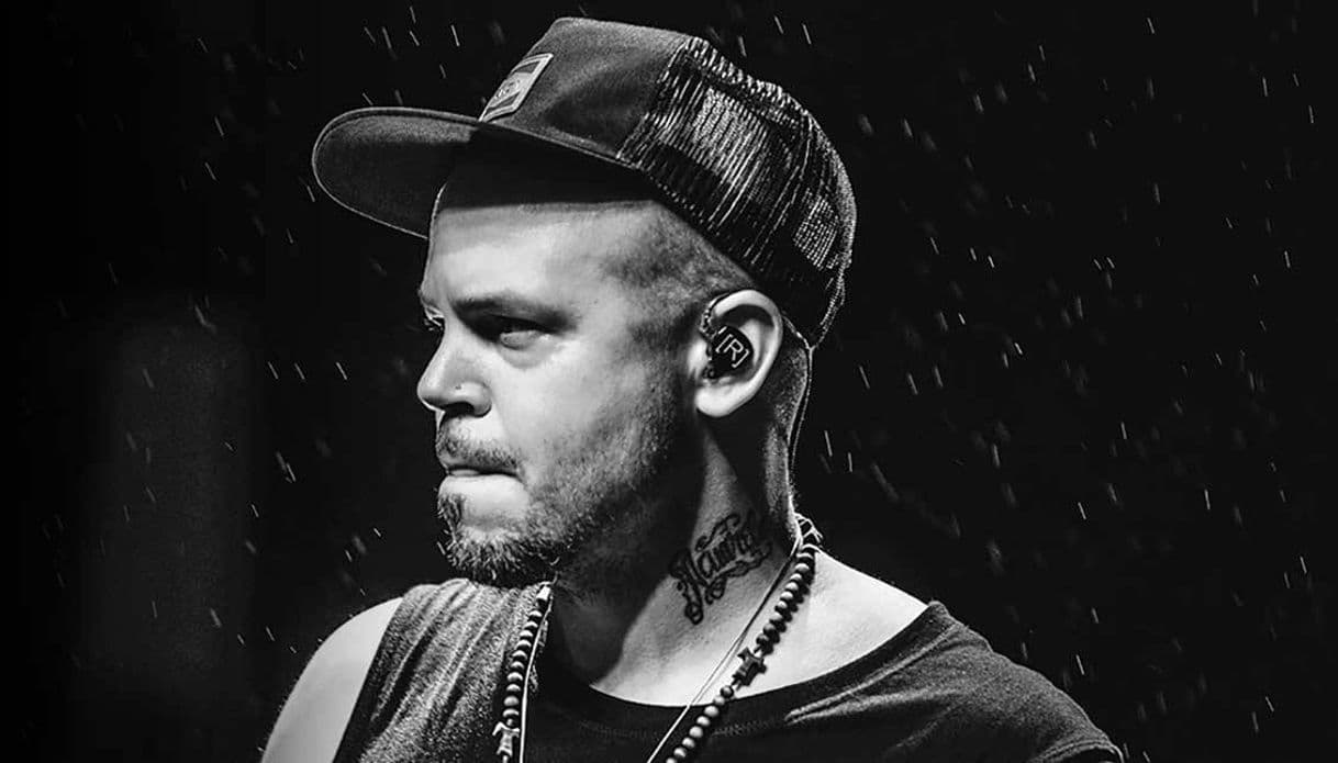 Music LO MÁS NUEVO DE "RENÉ RESIDENTE"