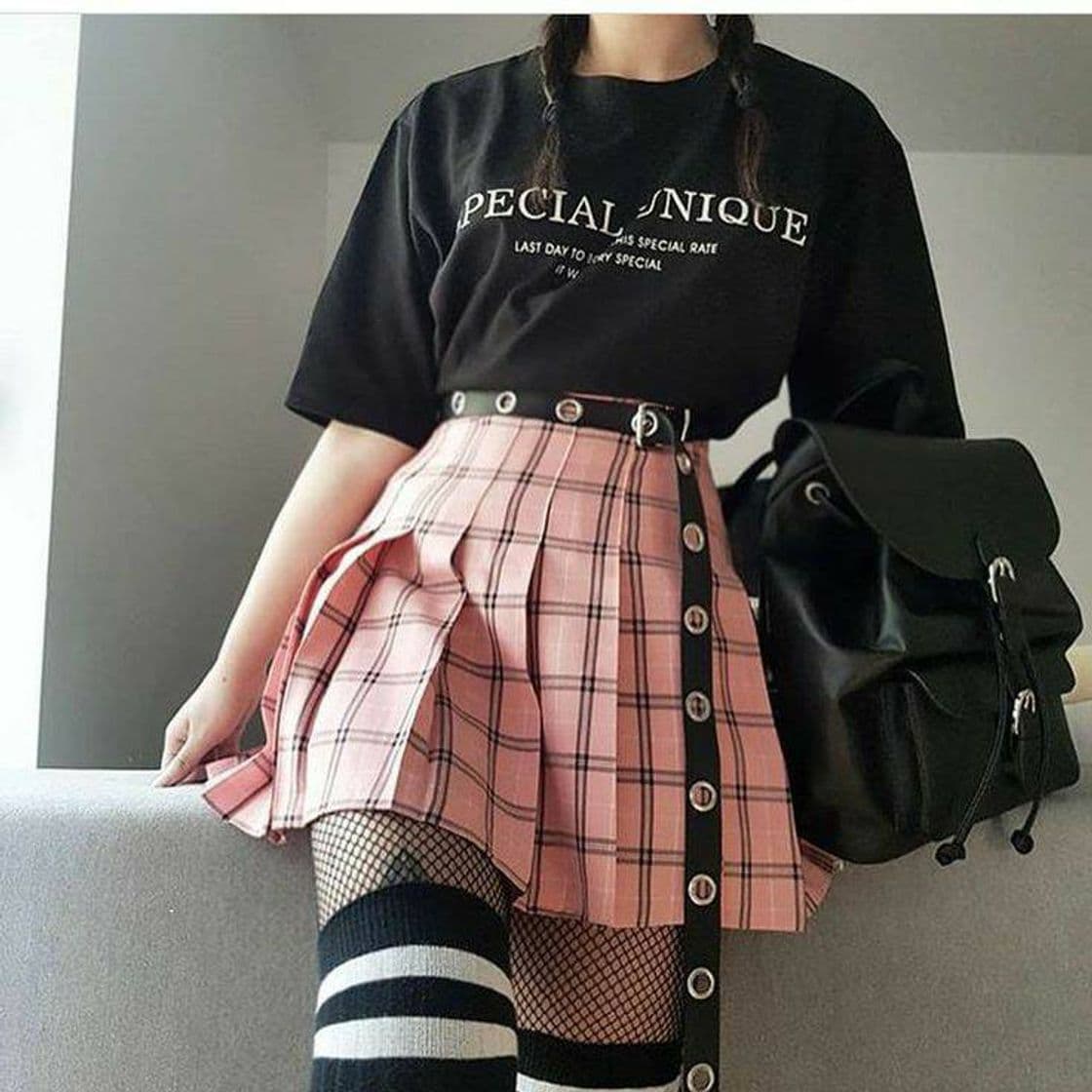 Fashion Outfit 🖤