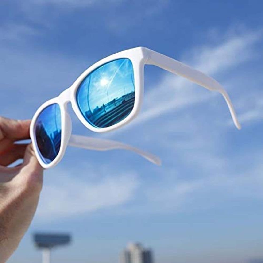 Producto WFOYZNZ Gafas de Sol para Mujer Gafas de Sol para Hombre y para Mujer Gafas de Sol Unisex con Montura Blanca y Lentes Azules