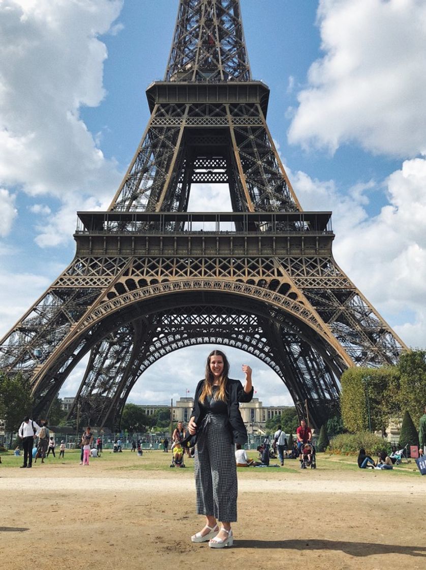 Place Torre Eiffel