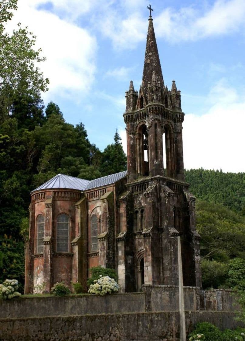 Lugar Igreja Paroquial de Nossa Senhora da Vitória