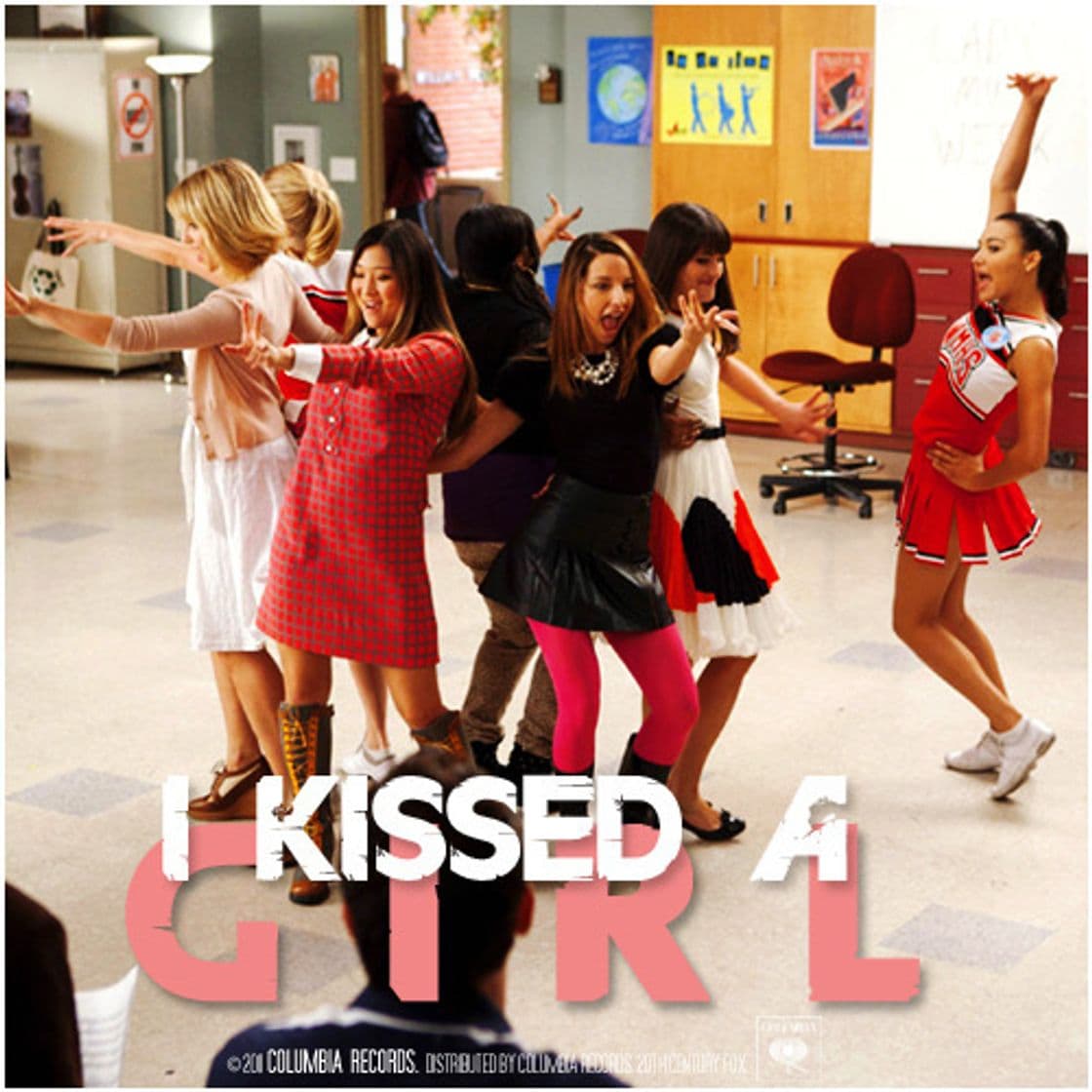 Canción I Kissed A Girl (Glee Cast Version)