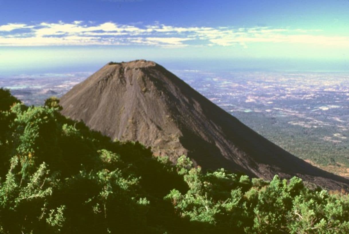 Lugar Volcan de Izalco