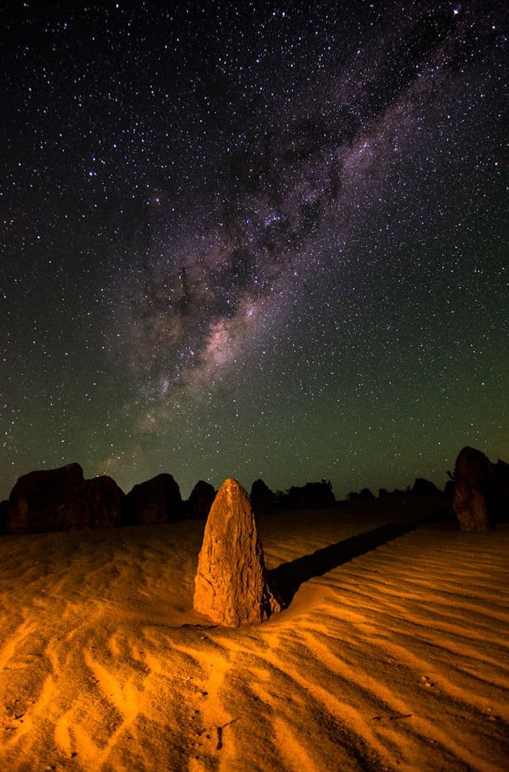 Place The Pinnacles Desert